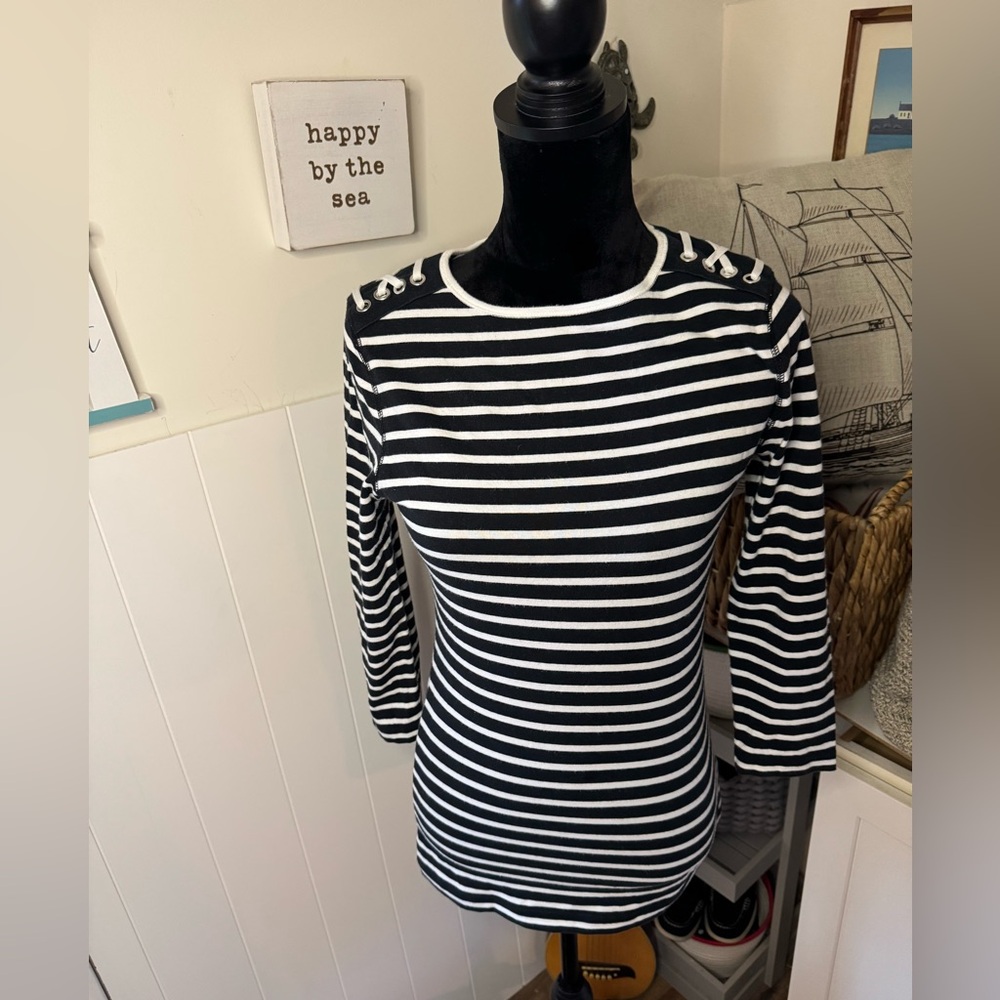 Chaps Black and White Fitted Long Sleeve T-Shirt